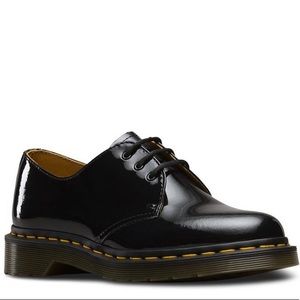 Women’s 1461 patent leather shoe